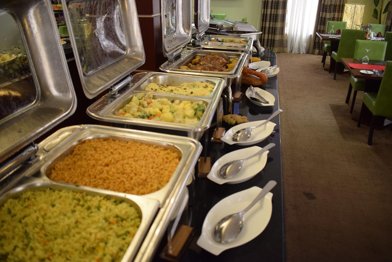 Grand Pela Hotel & Suites Abuja Bagian luar foto